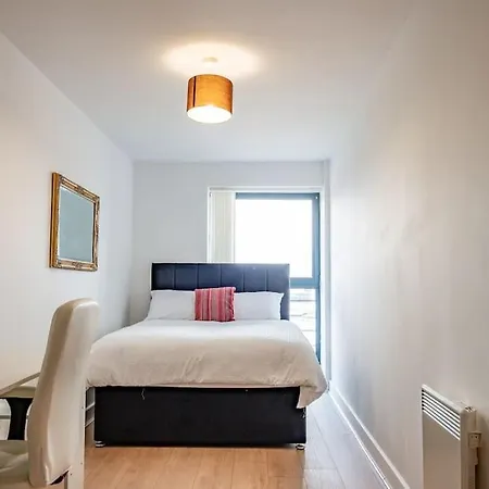Host & - Abacus Apartment *